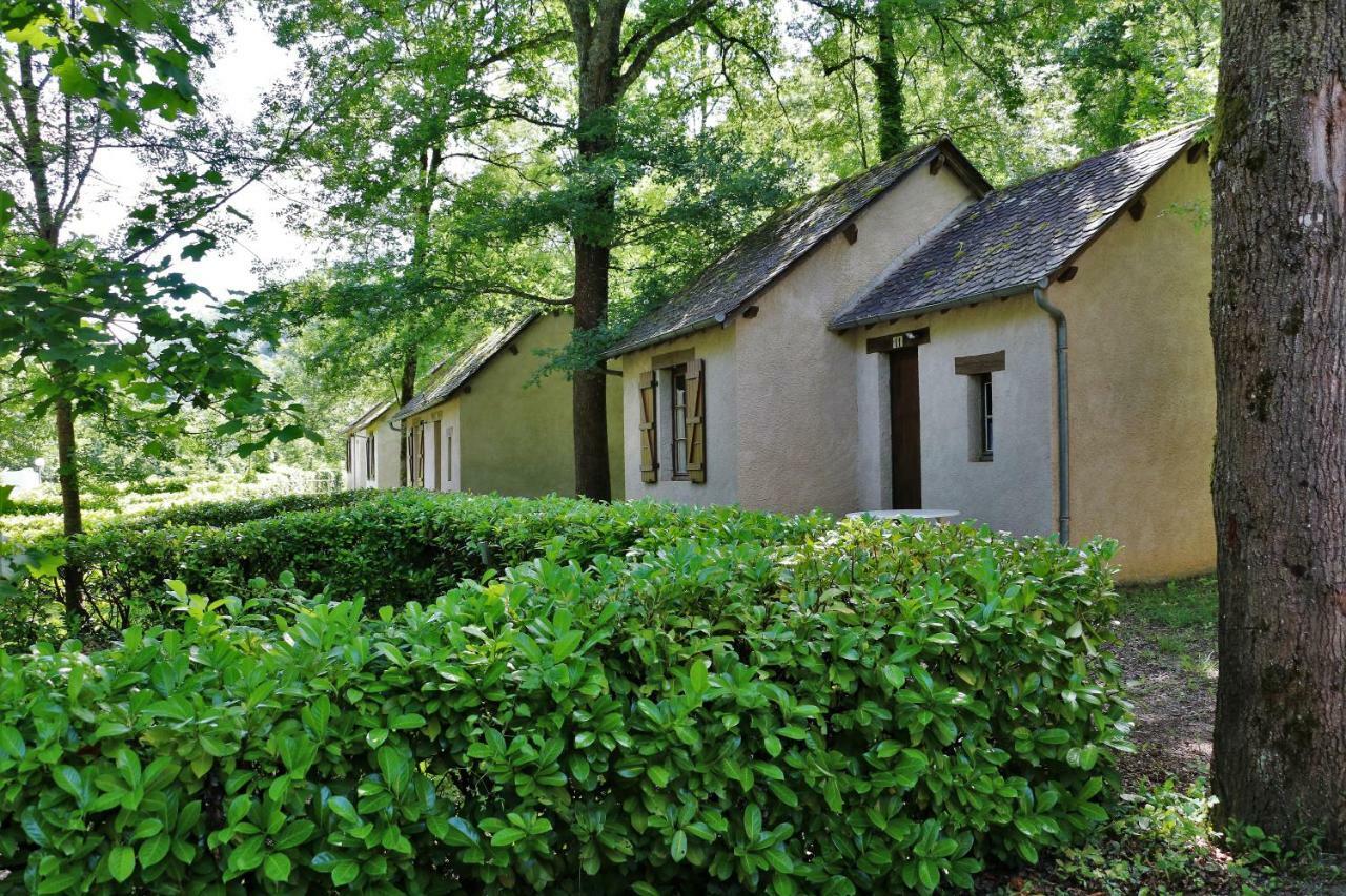 Camping Le Paisserou Najac Eksteriør bilde