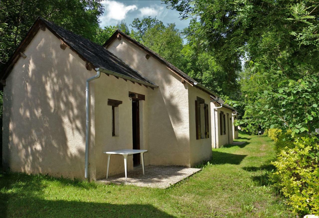 Camping Le Paisserou Najac Eksteriør bilde